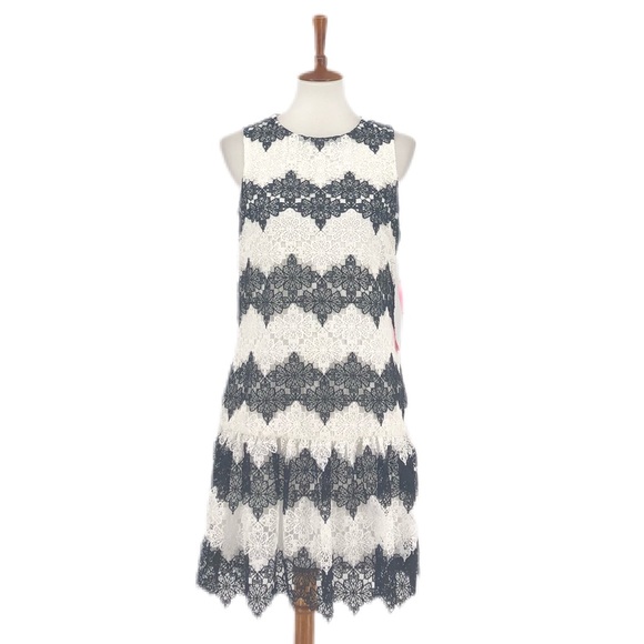 Betsey Johnson Black & White Lace Dress, NWT, 10 - Picture 3 of 10
